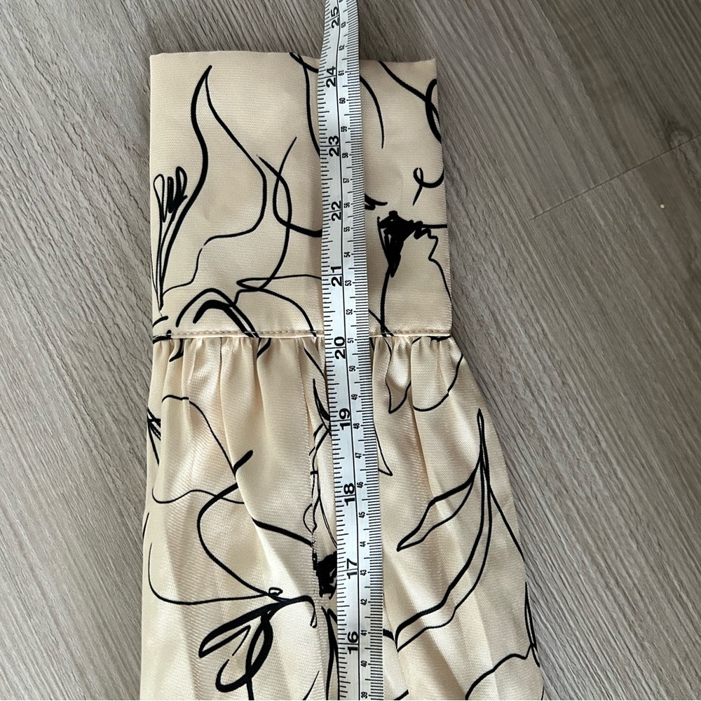 2 for 10$!!!! ☀️🍦🍨 Tie neck floral dress with side zip - Picture 14 of 14